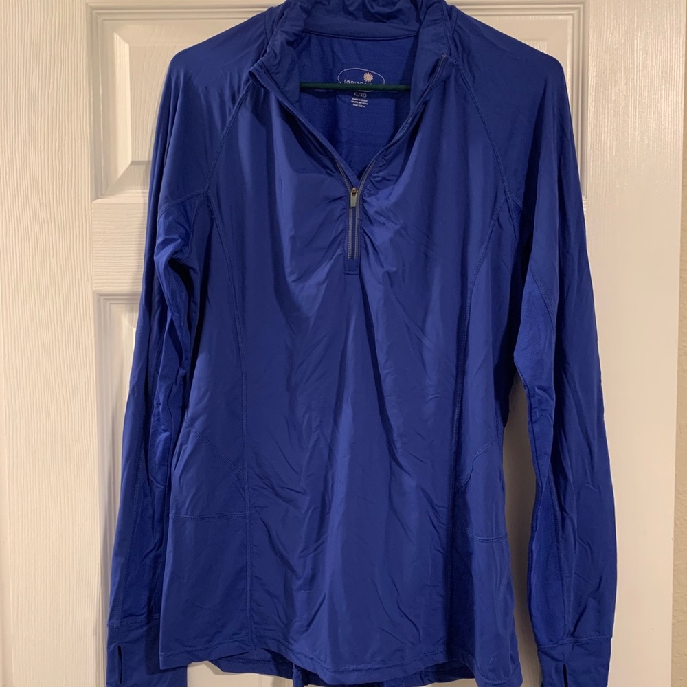 Lightweight quarter zip